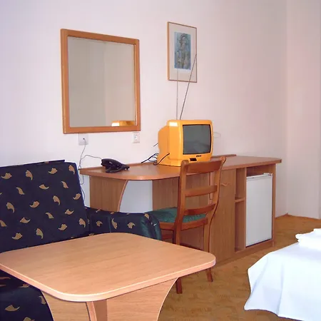 Hotel Family Sunarita 2*